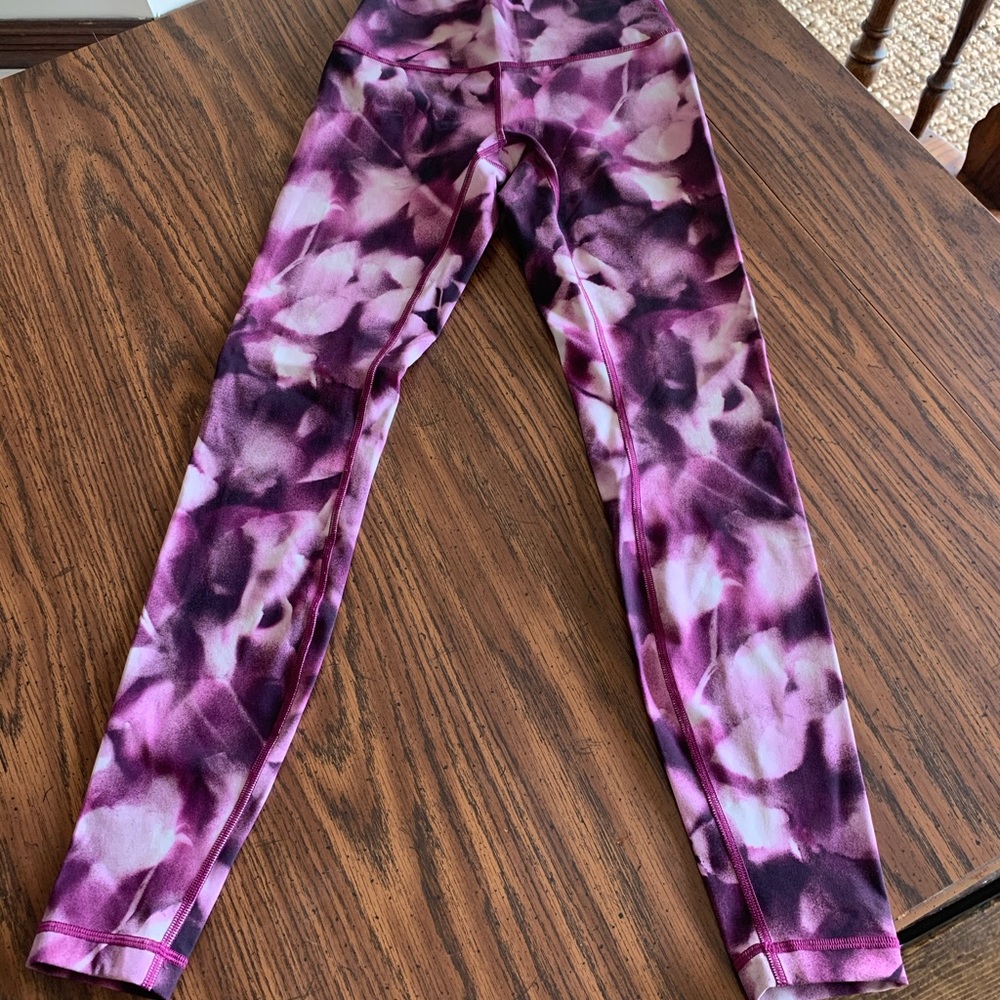 Lululemon leggings NWOT